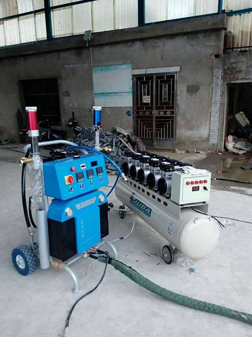 聚氨酯噴涂機壓力是多少(圖1) Q5200聚氨酯噴涂機