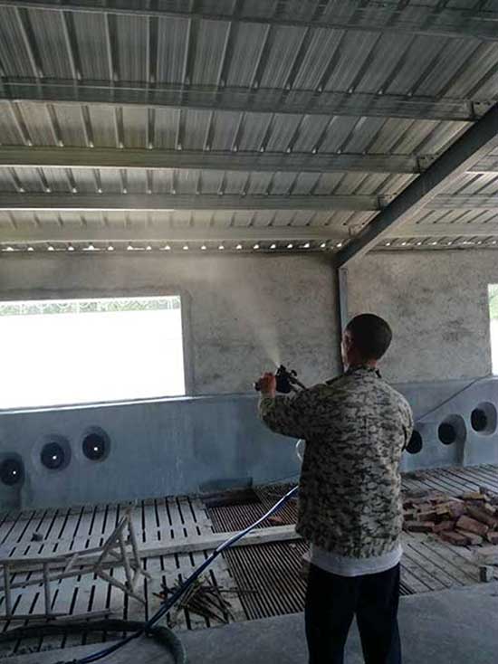 豬舍聚氨酯保溫材料施工案例