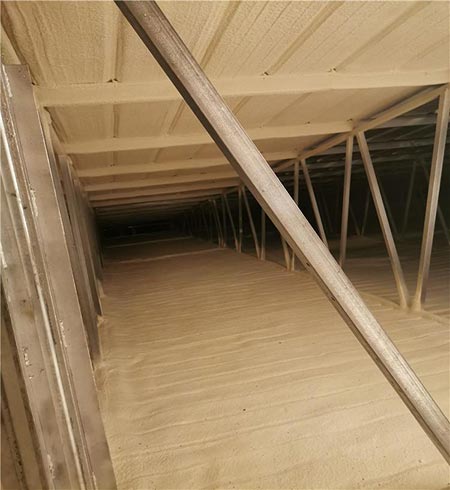 聚氨酯噴涂保溫(圖3) 聚氨酯噴涂保溫屋頂